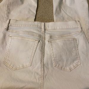 White high waisted cropped Flaired fray bottom loft jeans